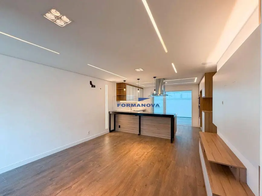 Foto 4 de Casa com 3 quartos à venda, 178m2 em Granja Viana, Cotia - SP