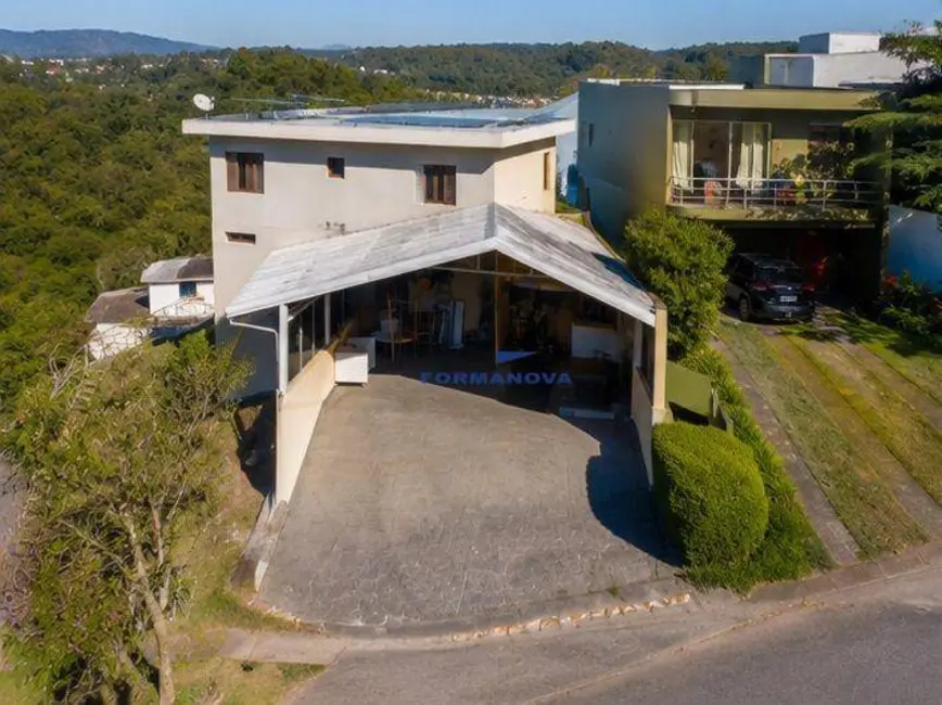Casa de Condomínio com 4 quartos à venda, 504m2 em Pousada dos Bandeirantes, Carapicuiba - SP - imagem 4 Foto 4 de Casa de Condomínio com 4 quartos à venda, 504m2 em Pousada dos Bandeirantes, Carapicuiba - SP
