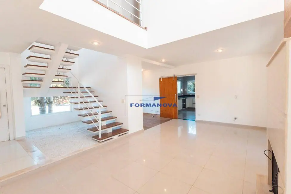 Foto 5 de Casa de Condomínio com 4 quartos à venda, 1330m2 em Embu Das Artes - SP