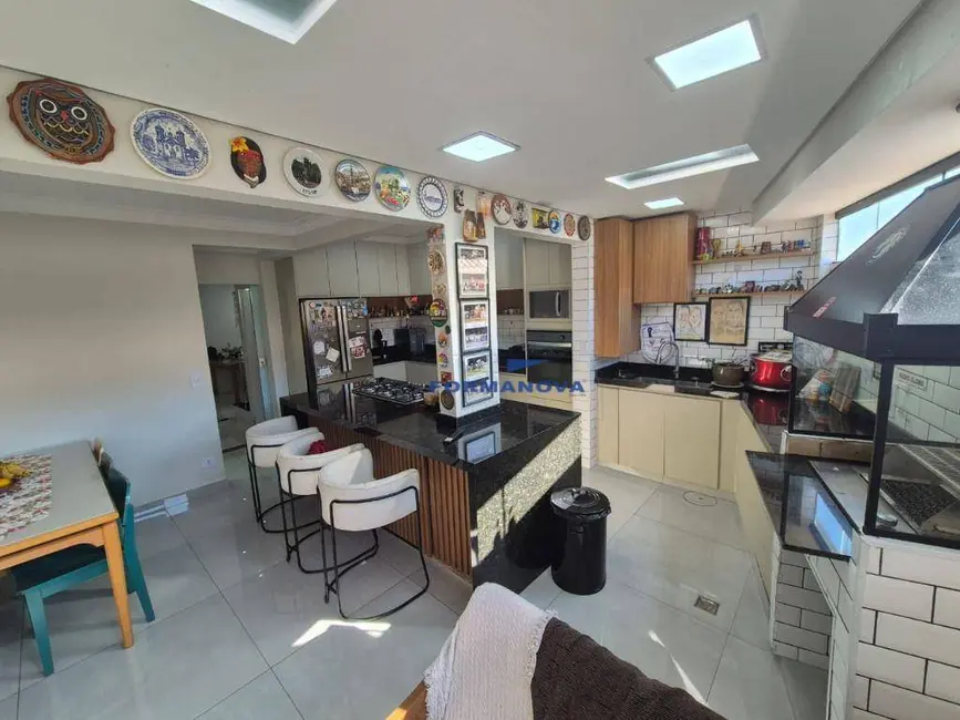 Foto 5 de Casa de Condomínio com 3 quartos à venda, 130m2 em Paisagem Renoir, Cotia - SP