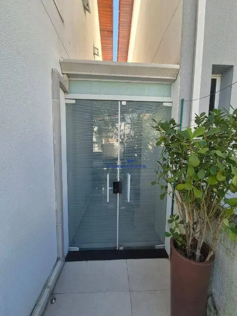 Foto 4 de Casa de Condomínio com 3 quartos à venda, 130m2 em Paisagem Renoir, Cotia - SP