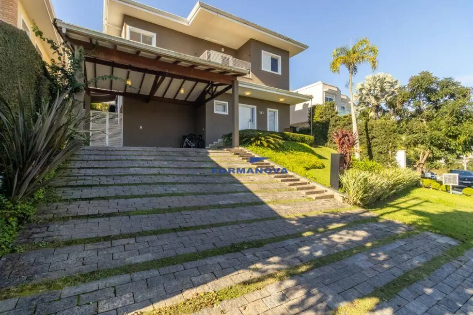 Casa de Condomínio com 4 quartos à venda, 500m2 em Pousada dos Bandeirantes, Carapicuiba - SP - imagem 2 Foto 2 de Casa de Condomínio com 4 quartos à venda, 500m2 em Pousada dos Bandeirantes, Carapicuiba - SP