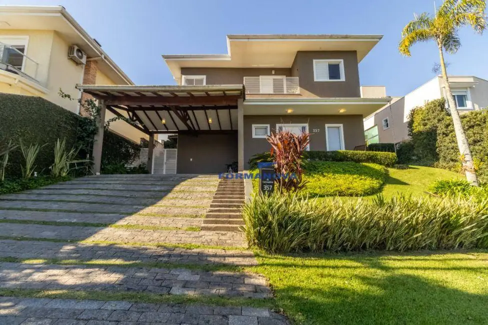 Casa de Condomínio com 4 quartos à venda, 500m2 em Pousada dos Bandeirantes, Carapicuiba - SP - imagem 3 Foto 3 de Casa de Condomínio com 4 quartos à venda, 500m2 em Pousada dos Bandeirantes, Carapicuiba - SP