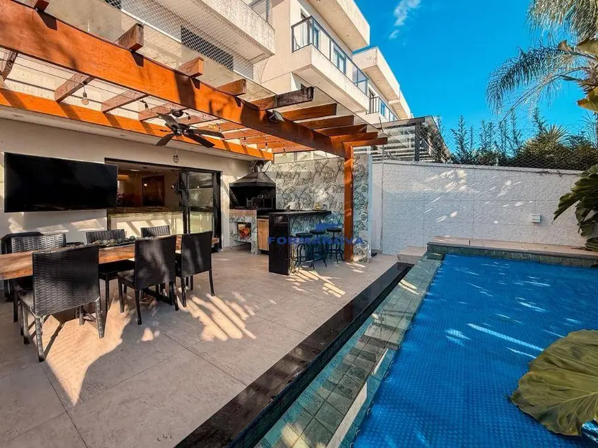 Foto 1 de Casa de Condomínio com 3 quartos à venda, 103m2 em Parque Rincão, Cotia - SP