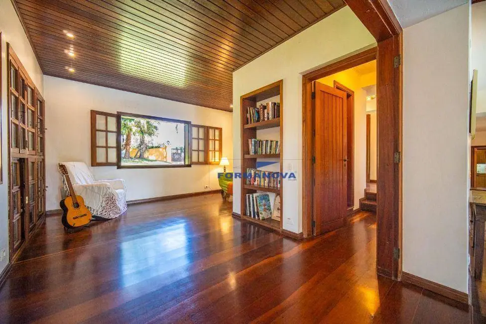Casa de Condomínio com 5 quartos à venda, 4200m2 em Chácara Vale do Rio Cotia, Carapicuiba - SP - imagem 8 Foto 8 de Casa de Condomínio com 5 quartos à venda, 4200m2 em Chácara Vale do Rio Cotia, Carapicuiba - SP