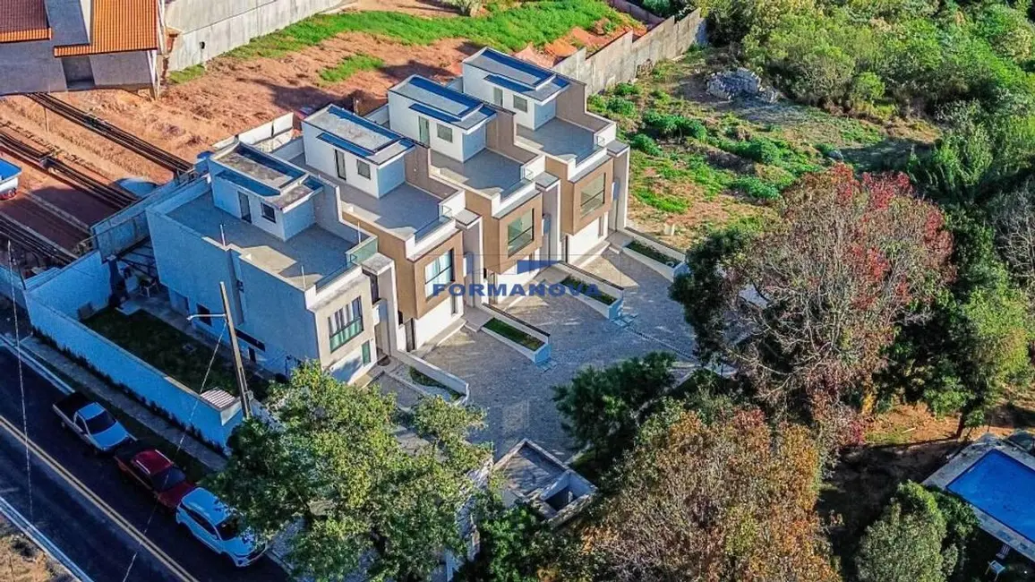 Foto 1 de Casa de Condomínio com 3 quartos à venda, 143m2 em Jardim Ana Estela, Carapicuiba - SP