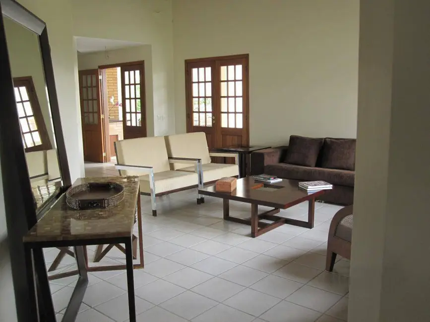 Casa de Condomínio com 4 quartos à venda, 750m2 em Jardim do Golf I, Jandira - SP - imagem 8 Foto 8 de Casa de Condomínio com 4 quartos à venda, 750m2 em Jardim do Golf I, Jandira - SP