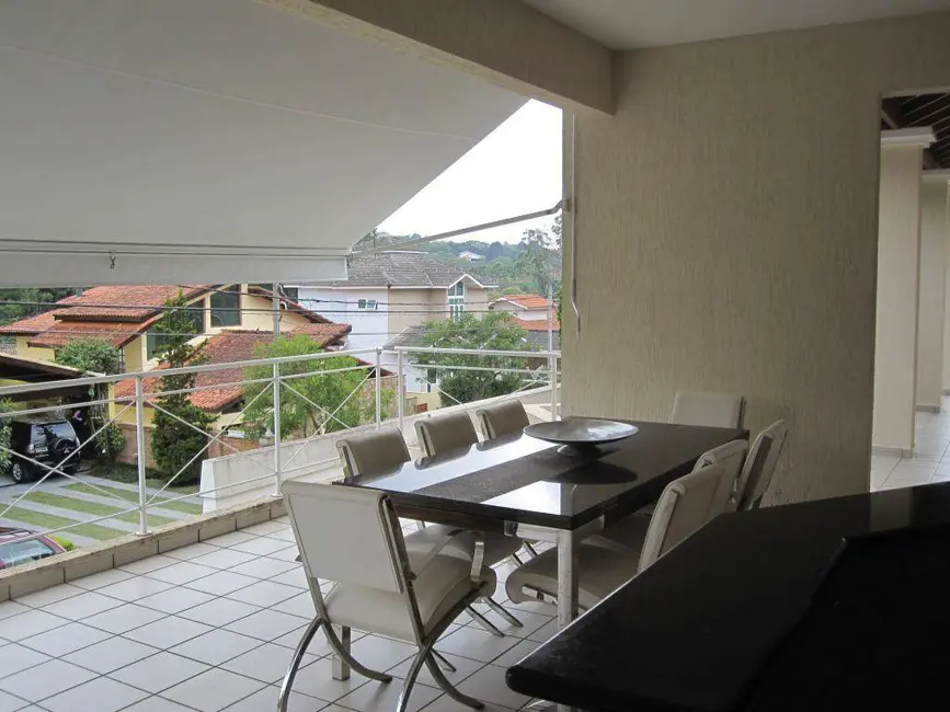 Casa de Condomínio com 4 quartos à venda, 750m2 em Jardim do Golf I, Jandira - SP - imagem 6 Foto 6 de Casa de Condomínio com 4 quartos à venda, 750m2 em Jardim do Golf I, Jandira - SP