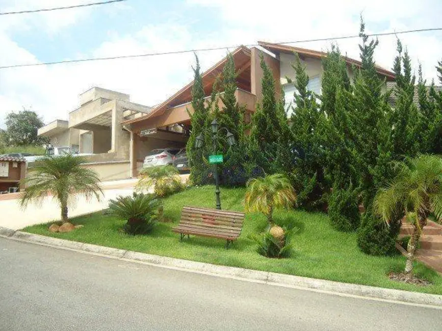 Foto 1 de Casa de Condomínio com 4 quartos à venda, 700m2 em Jardim do Golf I, Jandira - SP