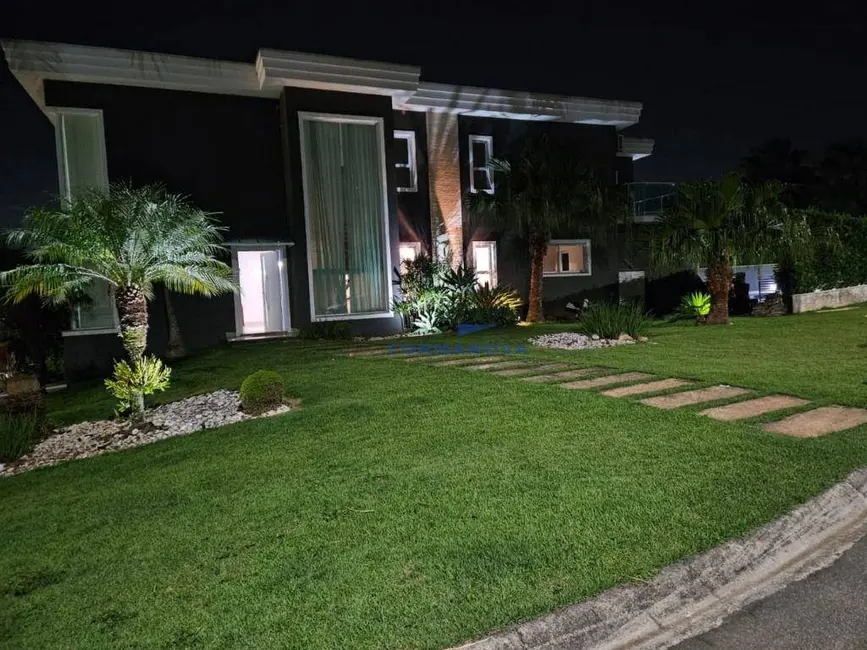 Foto 1 de Casa de Condomínio com 4 quartos à venda, 800m2 em Jardim do Golf I, Jandira - SP