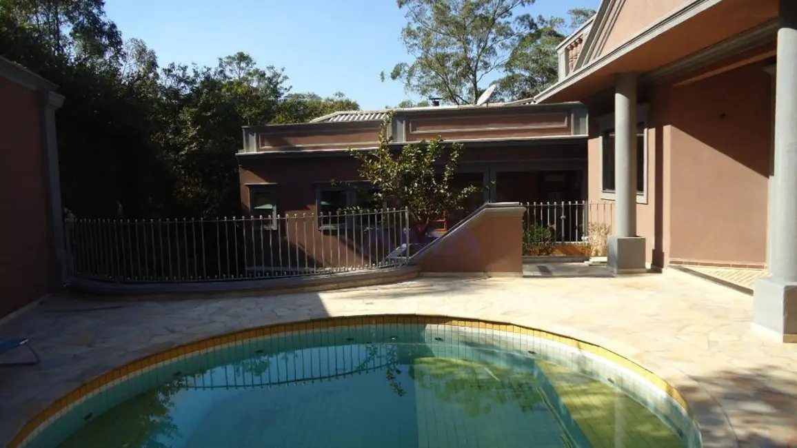 Foto 3 de Casa de Condomínio com 4 quartos à venda, 1300m2 em Granja Carneiro Viana, Cotia - SP