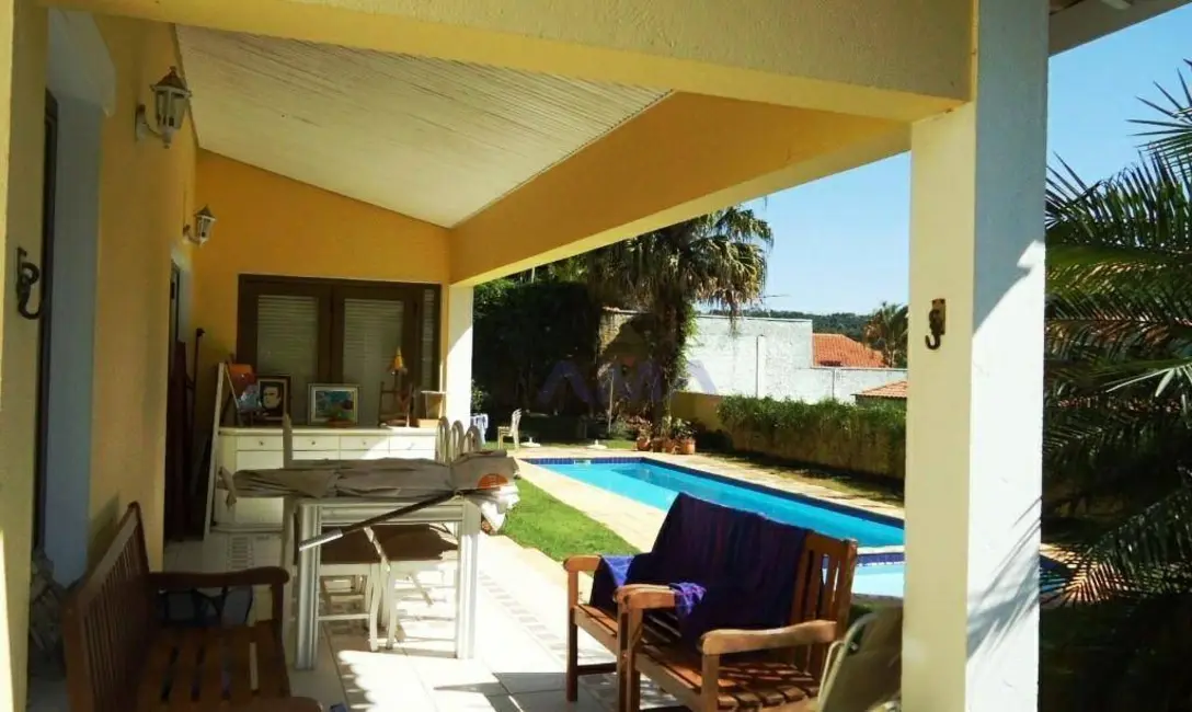 Foto 3 de Casa de Condomínio com 4 quartos à venda, 1047m2 em Parque Rincão, Cotia - SP