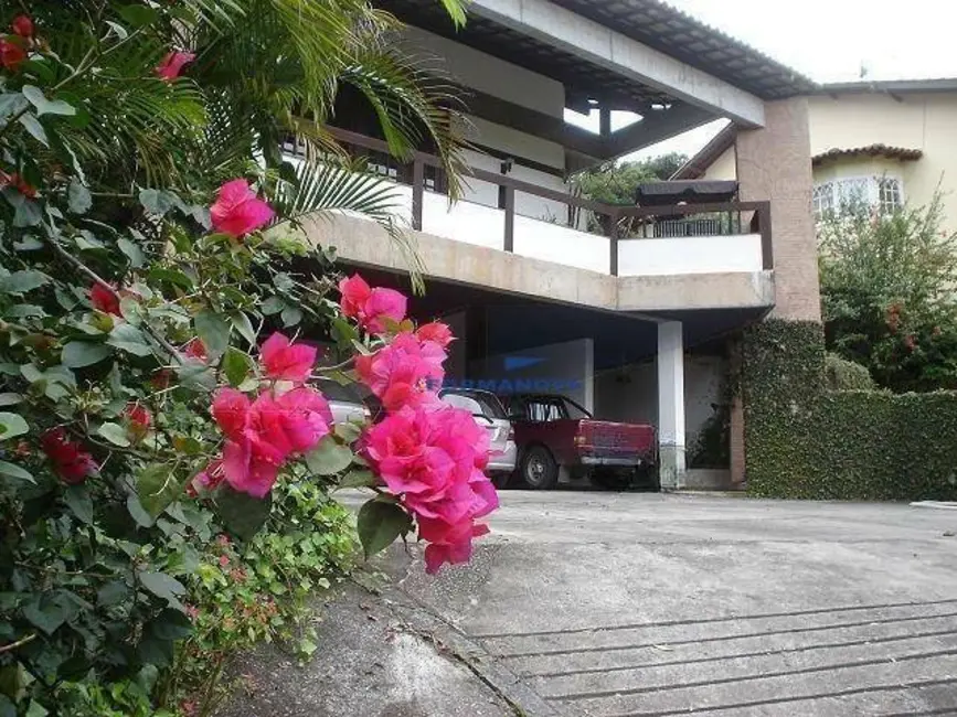 Foto 3 de Casa de Condomínio com 4 quartos à venda, 1000m2 em Altos de São Fernando, Jandira - SP