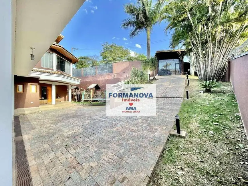 Casa com 5 quartos à venda e para alugar, 1470m2 em Chácara Santa Lúcia, Carapicuiba - SP - imagem 6 Foto 6 de Casa com 5 quartos à venda e para alugar, 1470m2 em Chácara Santa Lúcia, Carapicuiba - SP