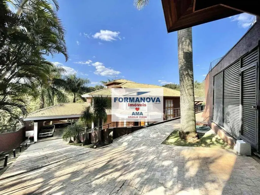 Casa com 5 quartos à venda e para alugar, 1470m2 em Chácara Santa Lúcia, Carapicuiba - SP - imagem 4 Foto 4 de Casa com 5 quartos à venda e para alugar, 1470m2 em Chácara Santa Lúcia, Carapicuiba - SP