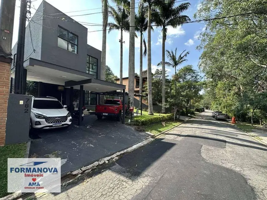 Foto 3 de Casa de Condomínio com 3 quartos à venda e para alugar, 682m2 em Jardim do Golf I, Jandira - SP