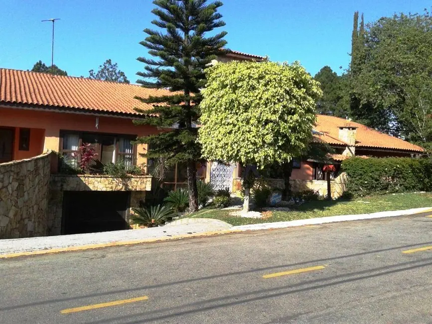 Foto 2 de Casa de Condomínio com 4 quartos à venda, 1200m2 em Jardim do Golf I, Jandira - SP