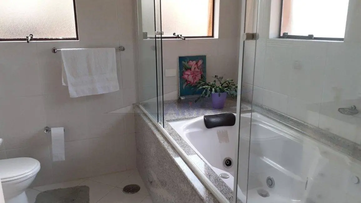 Foto 25 de Casa de Condomínio com 4 quartos à venda, 1000m2 em Chácara Moinho Velho, Carapicuiba - SP