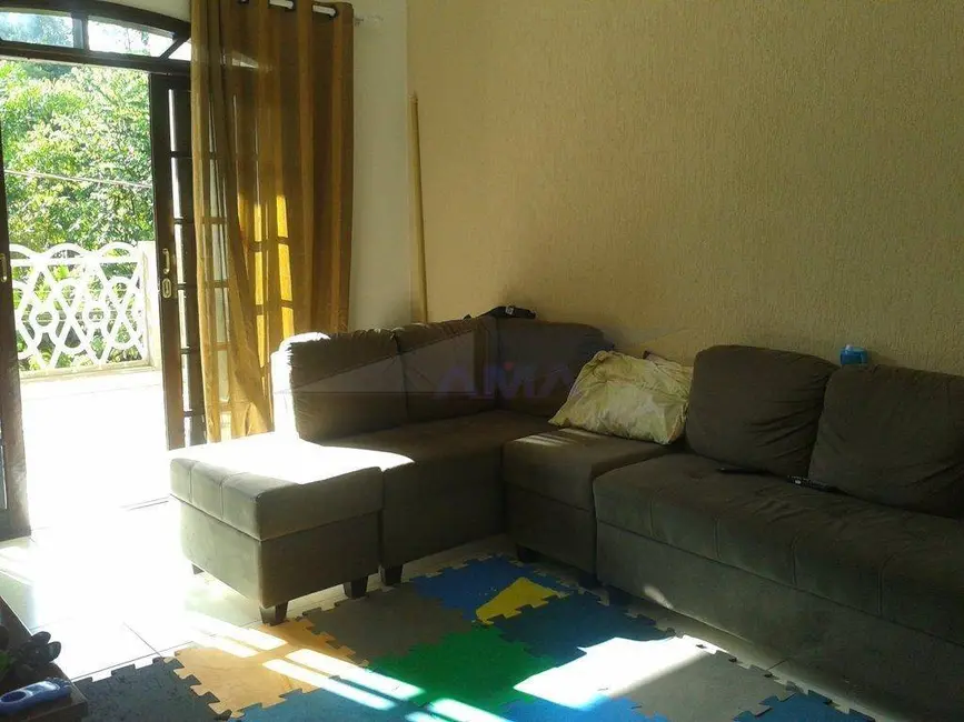 Foto 3 de Casa de Condomínio com 4 quartos à venda, 300m2 em Jardim Barro Branco, Cotia - SP