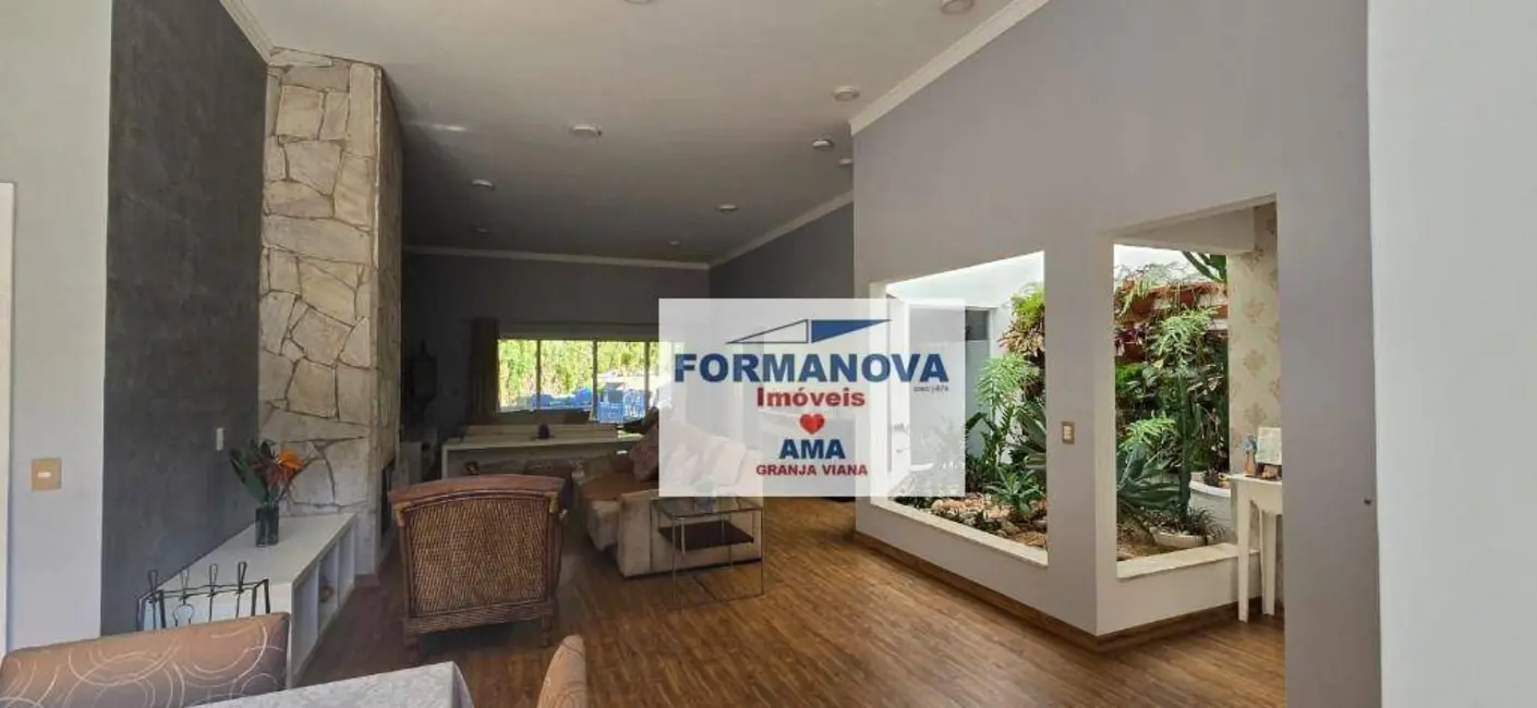 Foto 8 de Casa de Condomínio com 4 quartos à venda, 700m2 em Embu Das Artes - SP