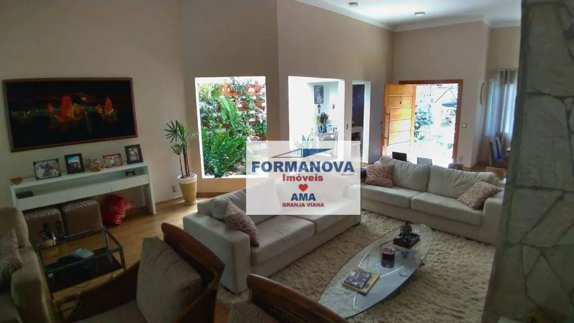 Foto 9 de Casa de Condomínio com 4 quartos à venda, 700m2 em Embu Das Artes - SP