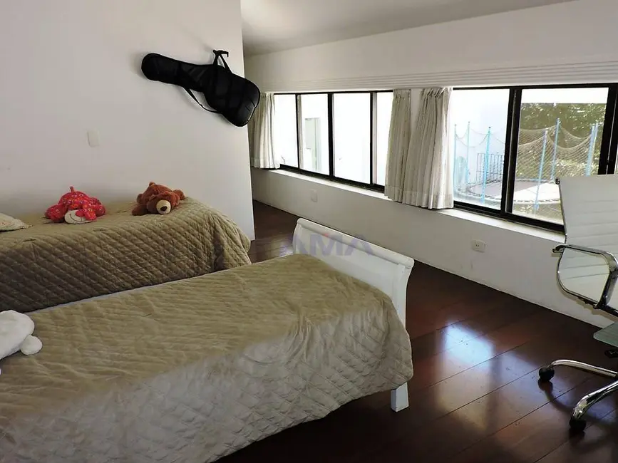 Foto 24 de Casa de Condomínio com 4 quartos à venda, 5115m2 em Chácara de La Rocca, Carapicuiba - SP