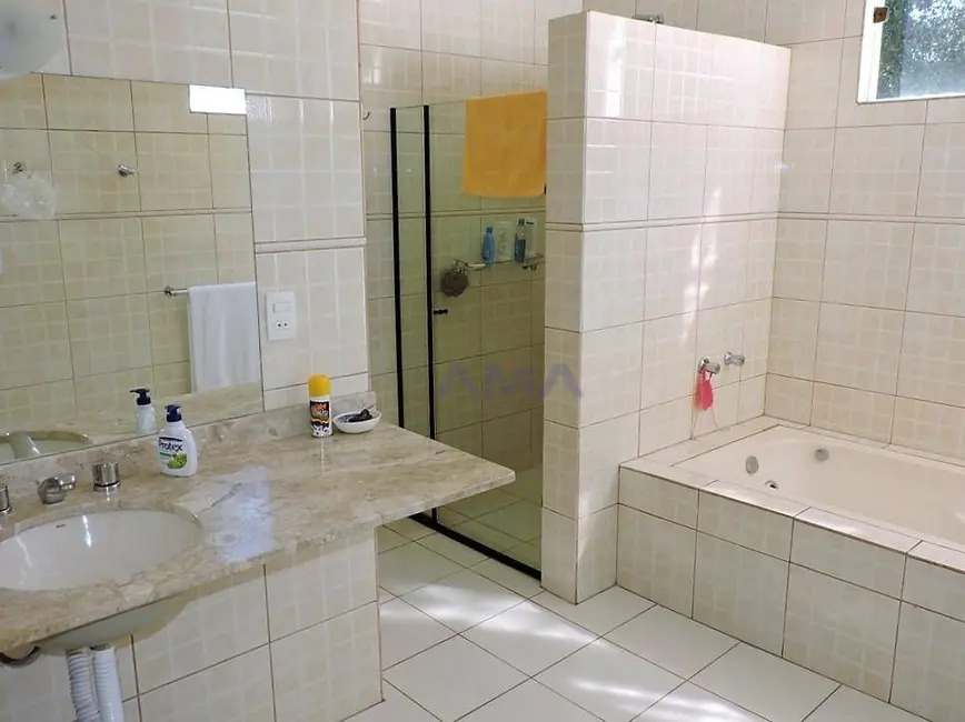 Foto 32 de Casa de Condomínio com 4 quartos à venda, 5115m2 em Chácara de La Rocca, Carapicuiba - SP