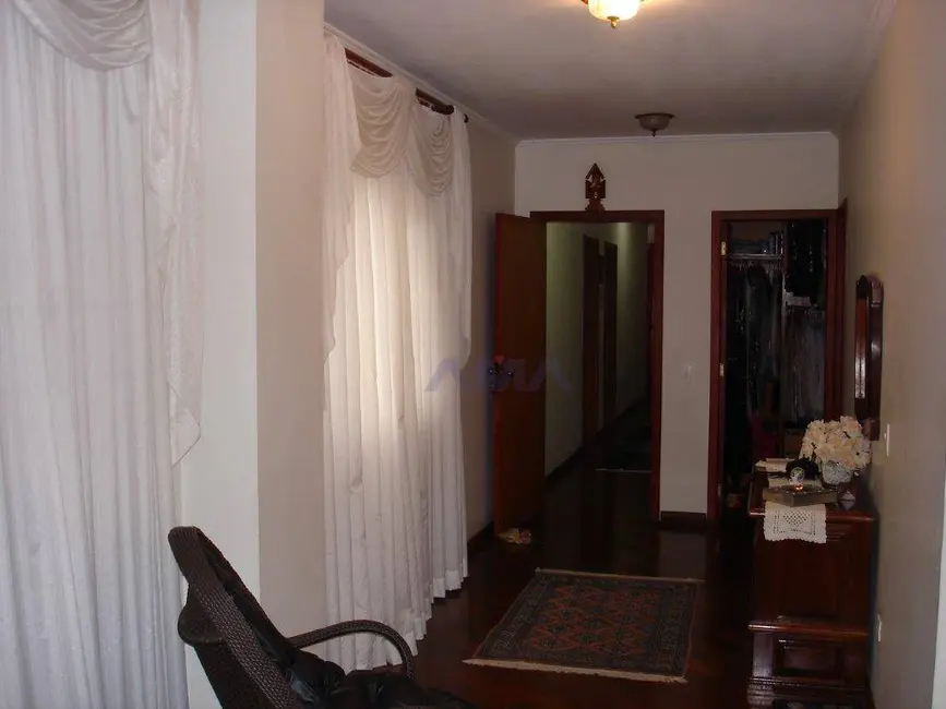 Foto 8 de Casa de Condomínio com 4 quartos à venda, 1200m2 em Jardim do Golf I, Jandira - SP