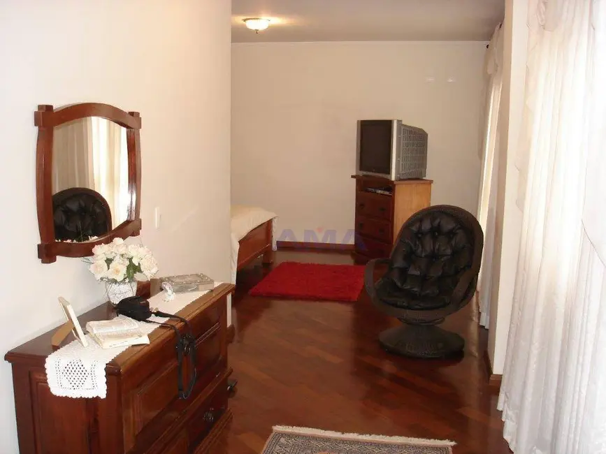 Foto 9 de Casa de Condomínio com 4 quartos à venda, 1200m2 em Jardim do Golf I, Jandira - SP