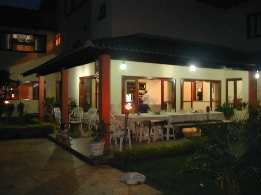 Foto 5 de Casa de Condomínio com 4 quartos à venda, 1200m2 em Jardim do Golf I, Jandira - SP