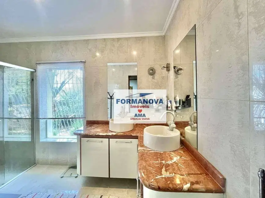 Foto 38 de Casa de Condomínio com 4 quartos à venda, 1082m2 em Carapicuiba - SP