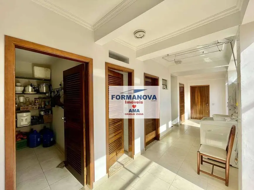 Foto 20 de Casa de Condomínio com 4 quartos à venda, 1082m2 em Carapicuiba - SP