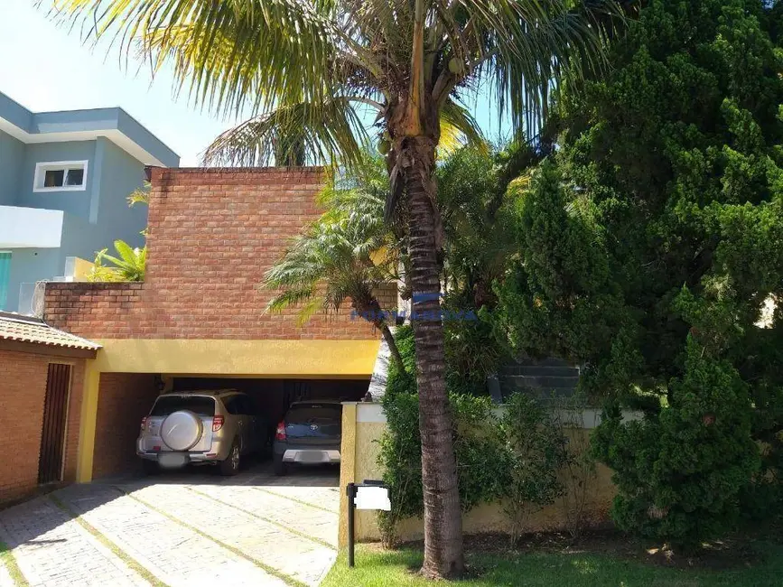 Foto 1 de Casa de Condomínio com 3 quartos à venda, 600m2 em Jardim do Golf I, Jandira - SP
