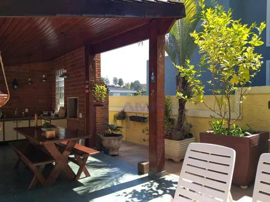 Foto 9 de Casa de Condomínio com 3 quartos à venda, 600m2 em Jardim do Golf I, Jandira - SP