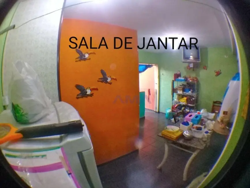 Casa com 4 quartos à venda, 125m2 em Jardim Silveira, Barueri - SP - imagem 3 Foto 3 de Casa com 4 quartos à venda, 125m2 em Jardim Silveira, Barueri - SP