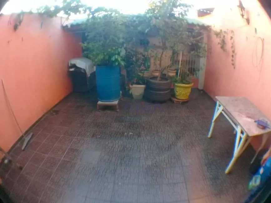 Casa com 4 quartos à venda, 125m2 em Jardim Silveira, Barueri - SP - imagem 4 Foto 4 de Casa com 4 quartos à venda, 125m2 em Jardim Silveira, Barueri - SP