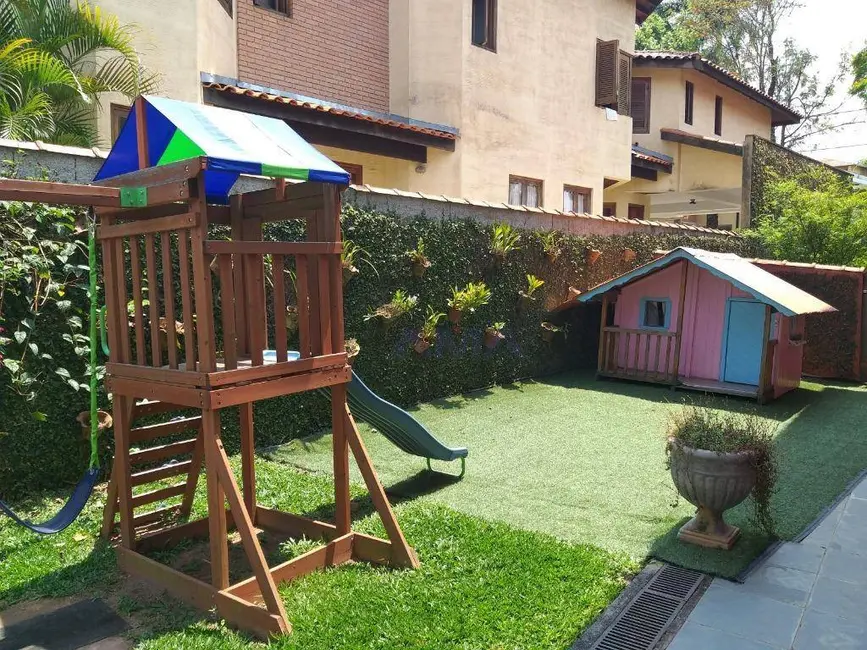 Casa de Condomínio com 3 quartos à venda, 720m2 em Jardim do Golf I, Jandira - SP - imagem 8 Foto 8 de Casa de Condomínio com 3 quartos à venda, 720m2 em Jardim do Golf I, Jandira - SP