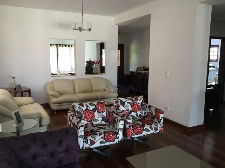 Casa de Condomínio com 3 quartos à venda, 720m2 em Jardim do Golf I, Jandira - SP - imagem 9 Foto 9 de Casa de Condomínio com 3 quartos à venda, 720m2 em Jardim do Golf I, Jandira - SP