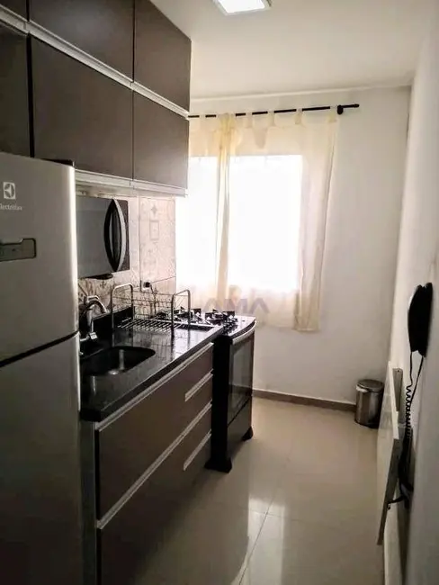 Foto 8 de Apartamento com 2 quartos à venda, 43m2 em Jardim Araruama, Cotia - SP