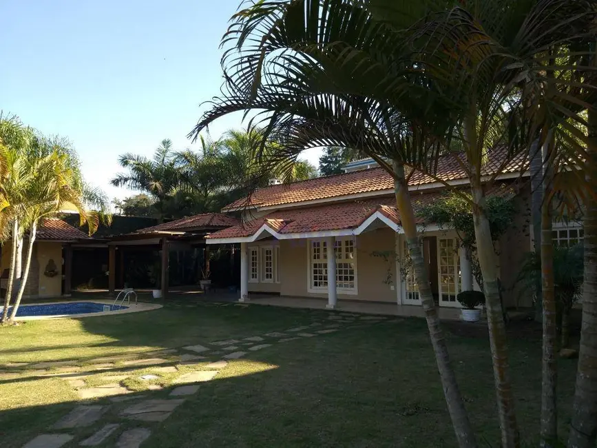 Foto 3 de Casa de Condomínio com 3 quartos à venda, 1148m2 em Parque Dom Henrique, Cotia - SP