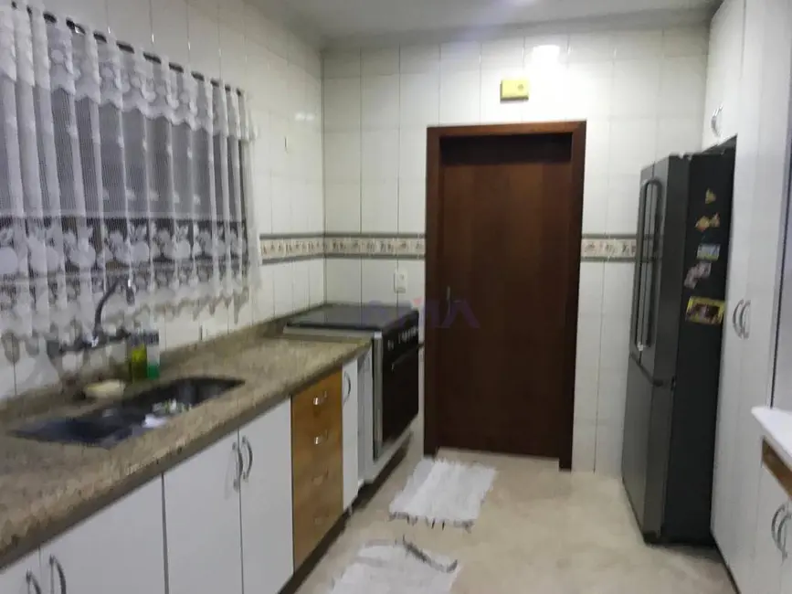 Foto 8 de Casa de Condomínio com 5 quartos à venda, 970m2 em Jardim do Golf I, Jandira - SP