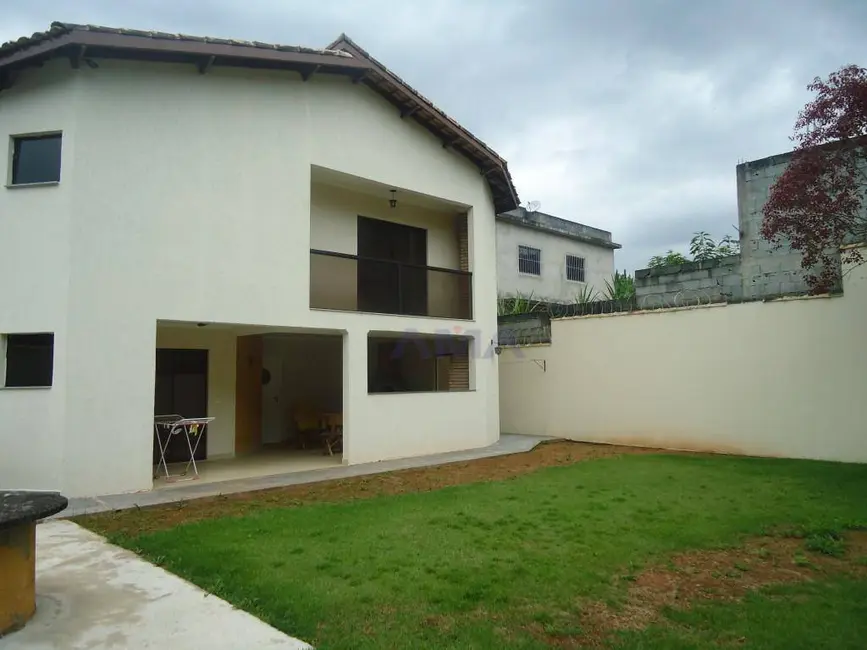 Foto 2 de Casa de Condomínio com 3 quartos à venda, 480m2 em Gramado, Cotia - SP