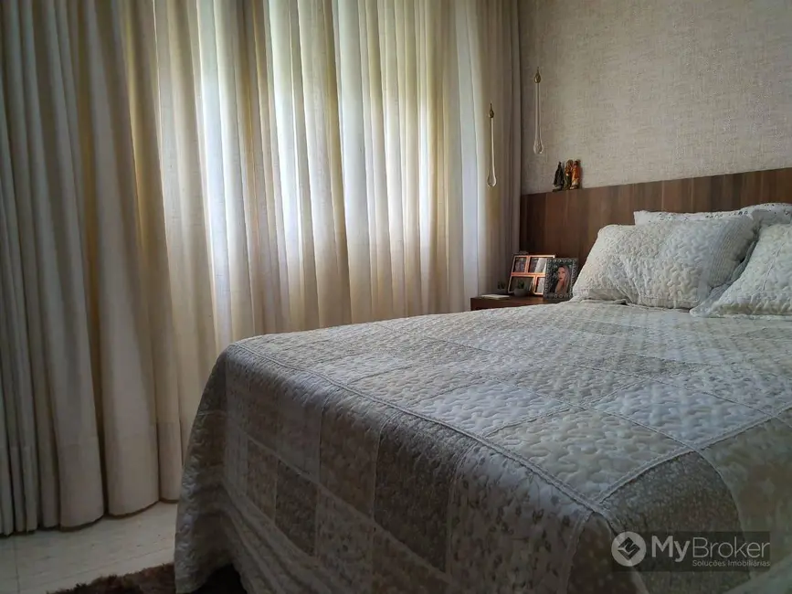 Foto 25 de Apartamento com 3 quartos à venda, 162m2 em Jardim Goiás, Goiania - GO