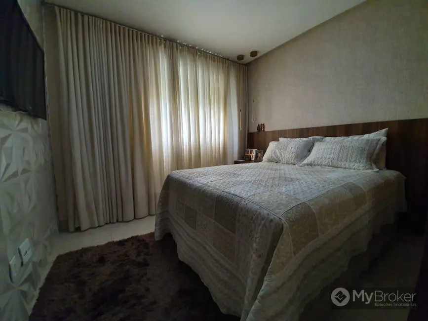 Foto 13 de Apartamento com 3 quartos à venda, 162m2 em Jardim Goiás, Goiania - GO