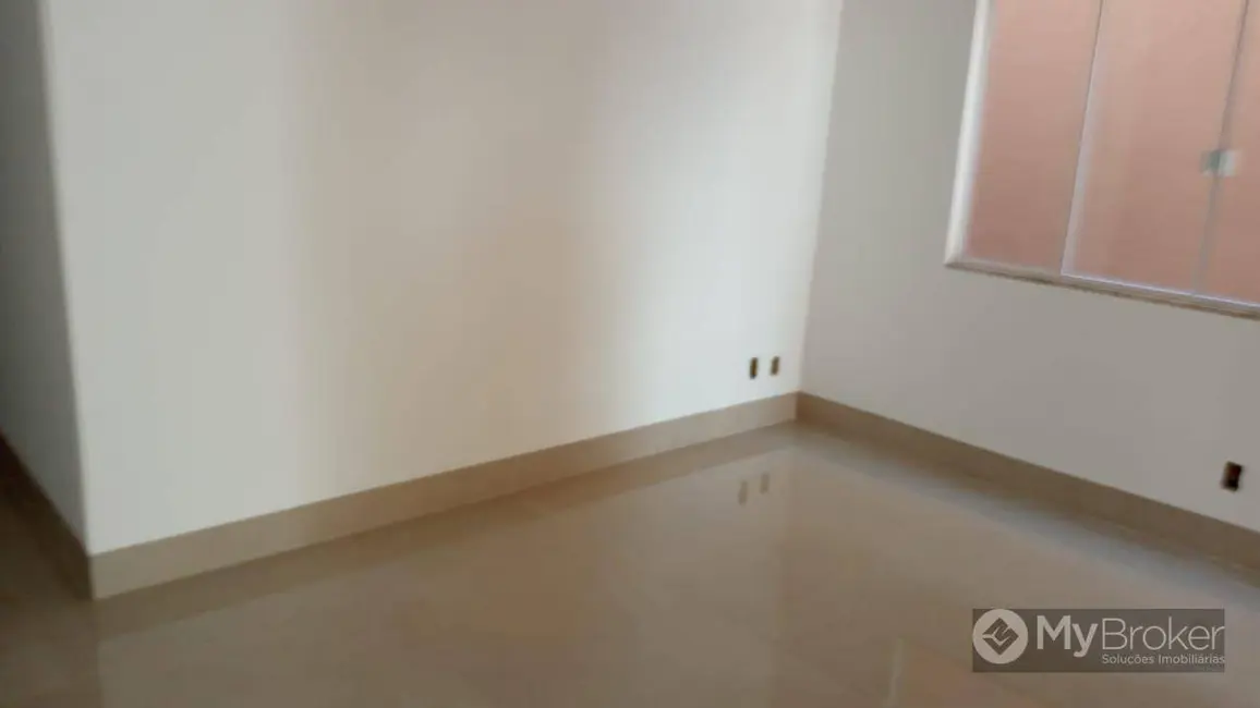 Foto 6 de Casa com 3 quartos à venda, 180m2 em Jardim Mariliza, Goiania - GO