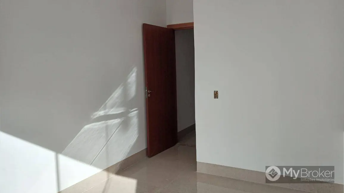 Foto 5 de Casa com 3 quartos à venda, 180m2 em Jardim Mariliza, Goiania - GO