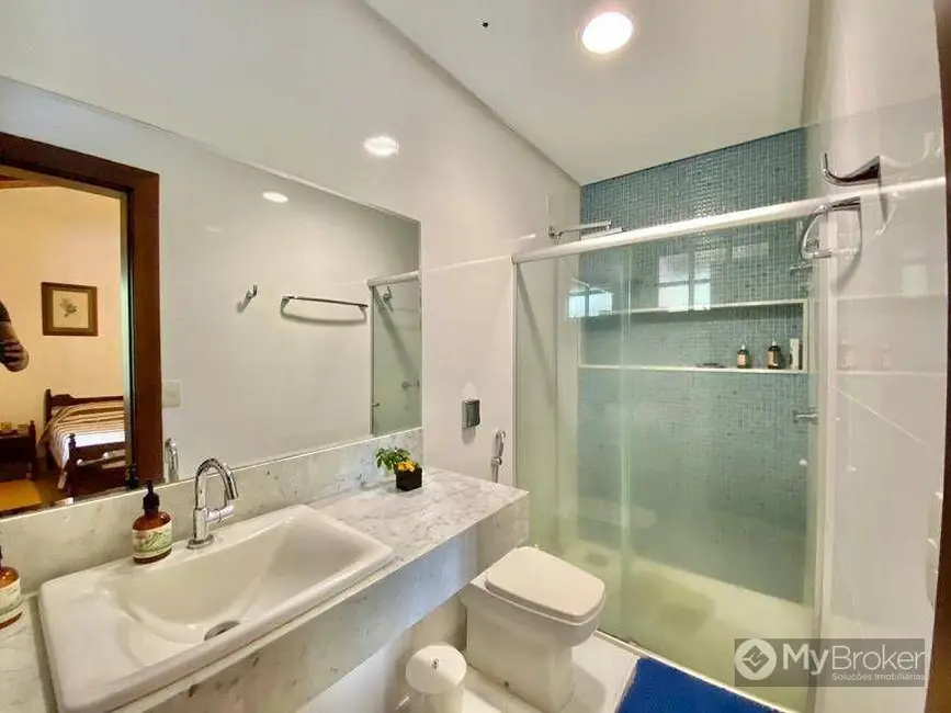 Foto 8 de Sobrado com 6 quartos à venda em Residencial Aldeia do Vale, Goiania - GO