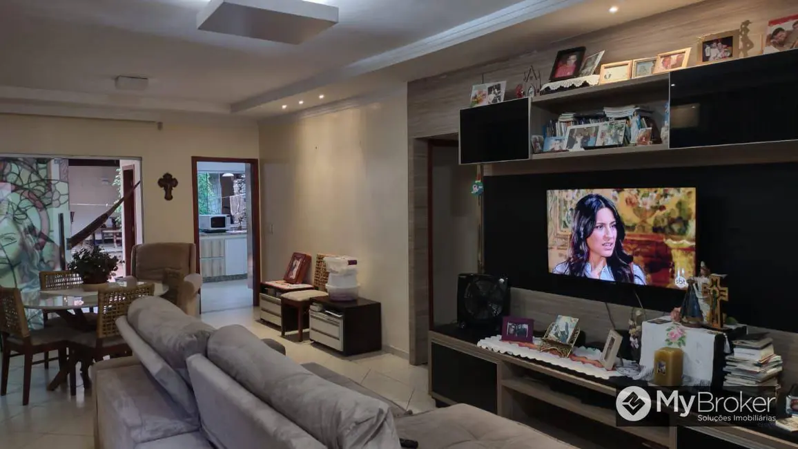 Foto 4 de Casa com 3 quartos à venda, 300m2 em Residencial Canadá, Goiania - GO