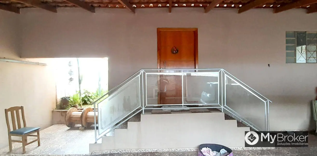 Foto 2 de Casa com 3 quartos à venda, 350m2 em Água Branca, Goiania - GO