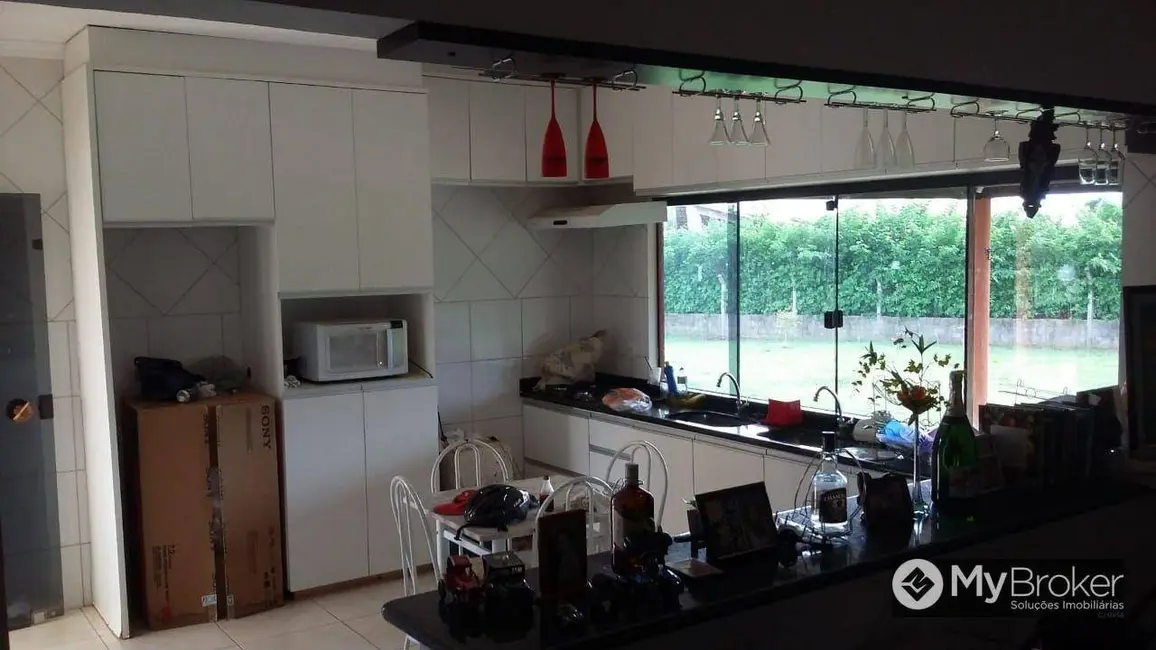 Foto 2 de Chácara com 5 quartos à venda, 3660m2 em Hidrolandia - GO